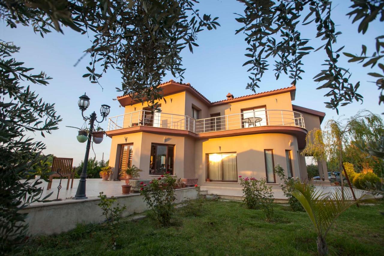 Hera Kyrenia Bb Kazaphani Bagian luar foto